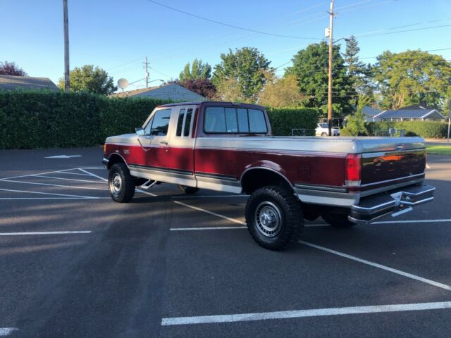 1989 Red Ford F-250