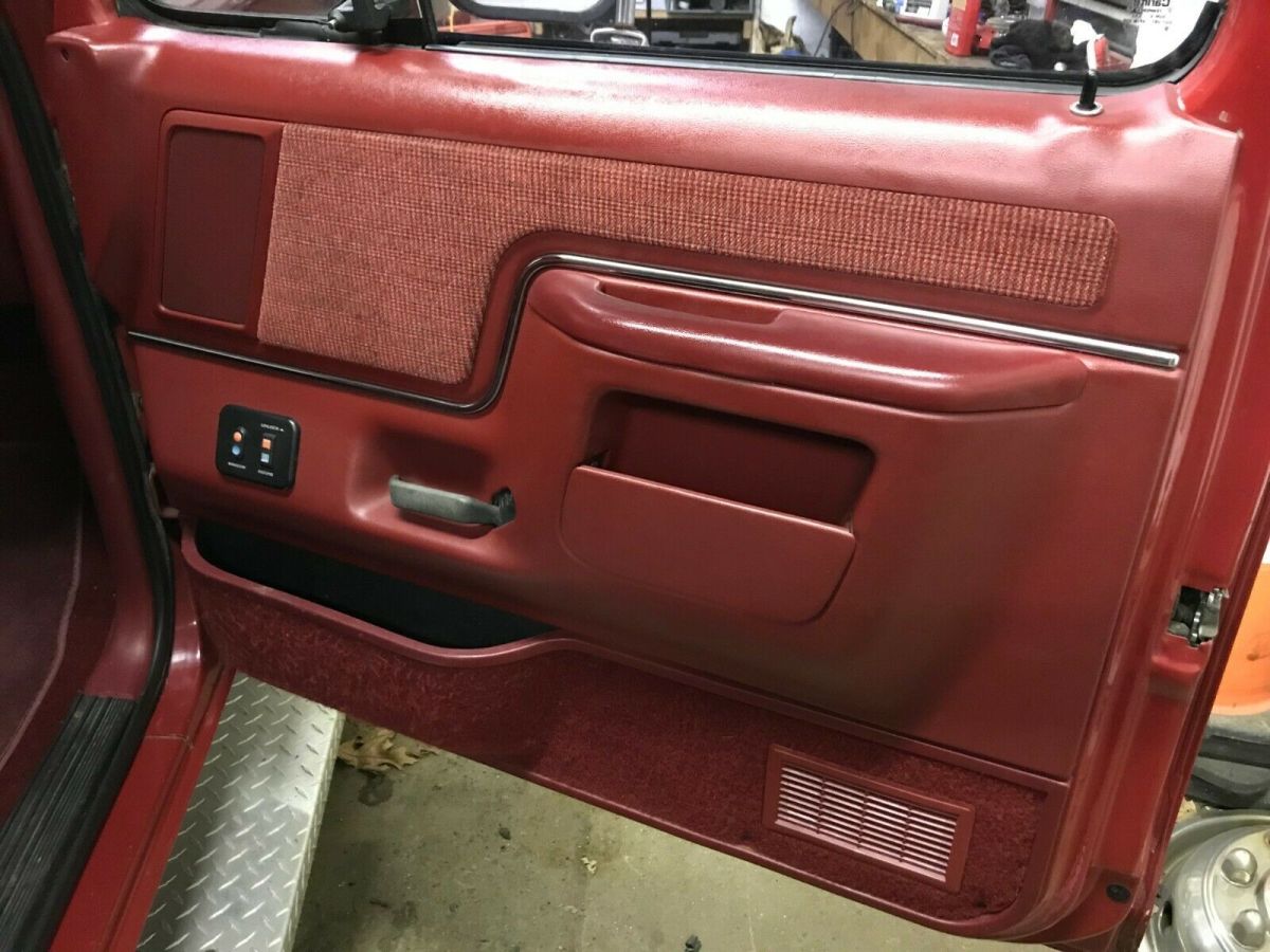 1989 Red Ford F-350 Extended Cab Pickup