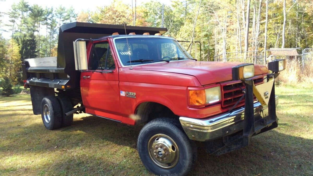 1989 Red Ford F-350