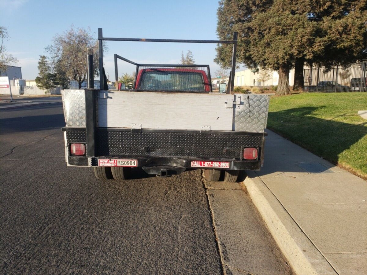 1989 Red Ford F-450 Chassis