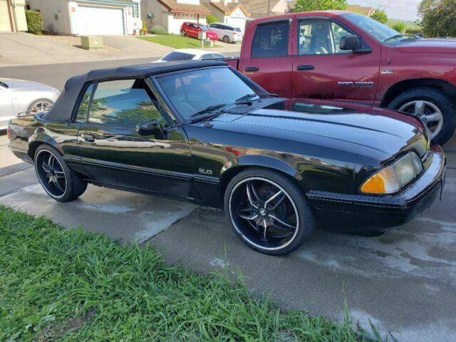 1989 Black Ford Mustang Convertible