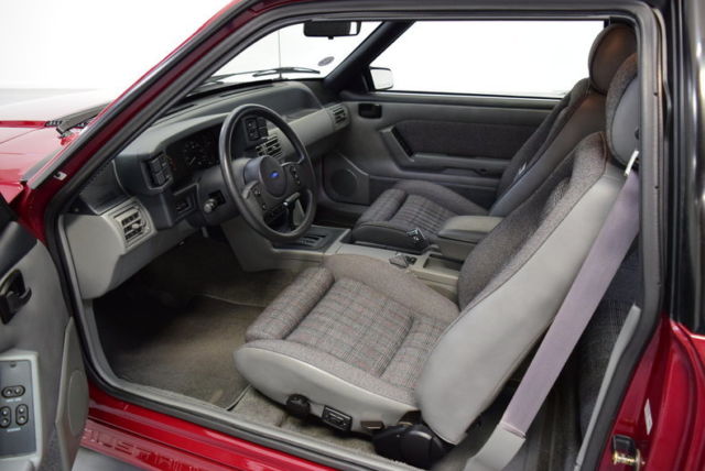 1989 White Ford Mustang Convertible