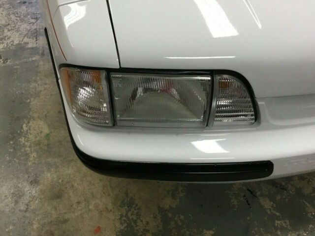 1989 White Ford Mustang Convertible