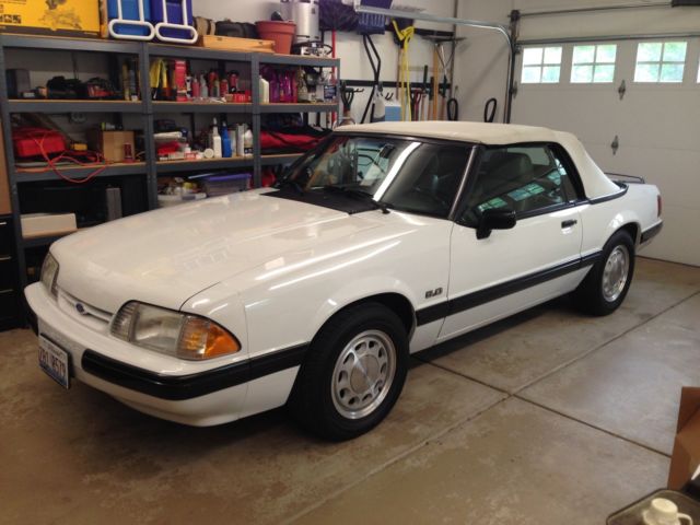 1989 White Ford Mustang Convertible