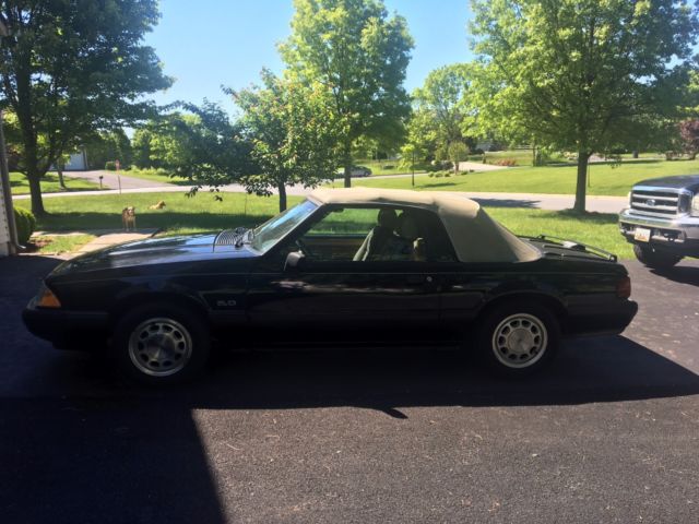 1989 Black Ford Mustang Convertible