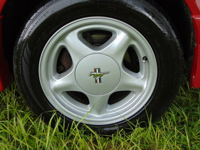 1989 Red Ford Mustang