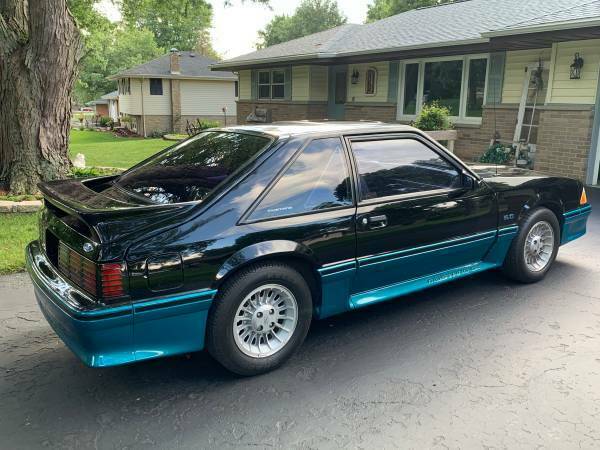 1989 Black Ford Mustang Hatchback