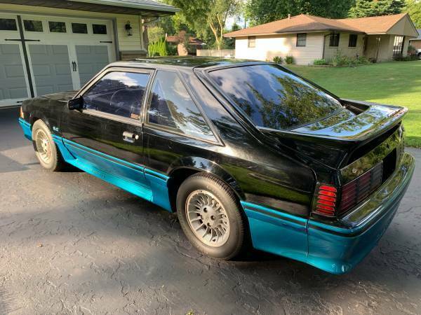 1989 Black Ford Mustang Hatchback
