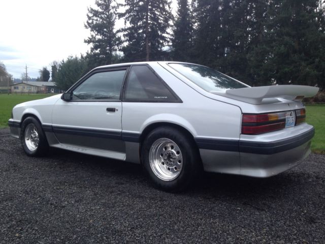 1989 Ford Mustang