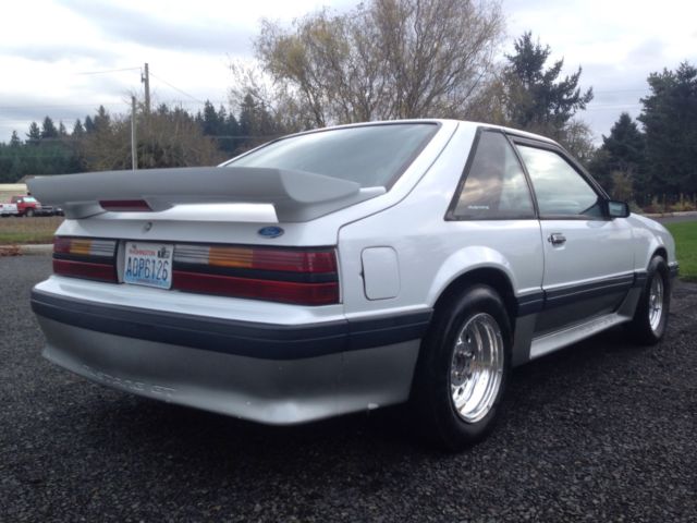1989 Ford Mustang