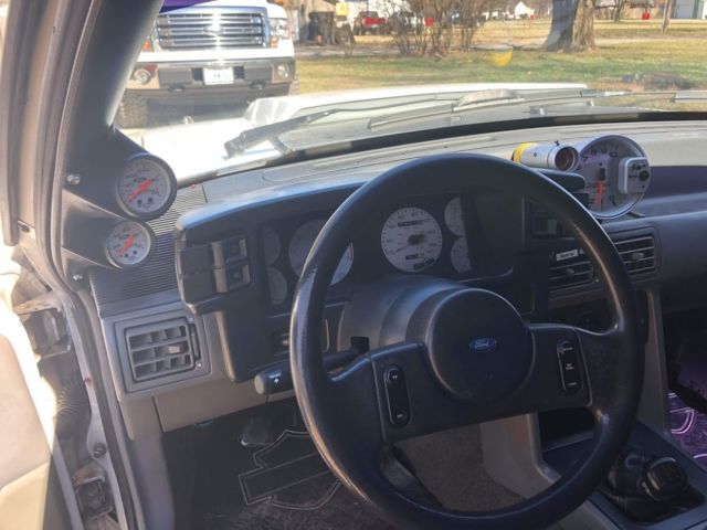 1989 White Ford Mustang