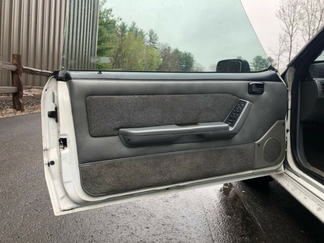 1989 White Ford Mustang Convertible