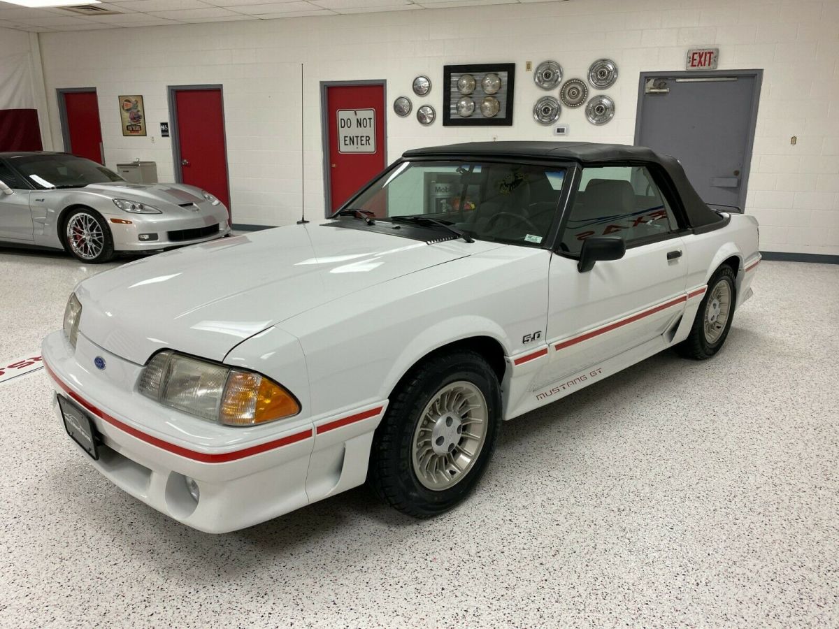 1989 White Ford Mustang Convertible