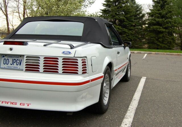 1989 White Ford Mustang Convertible