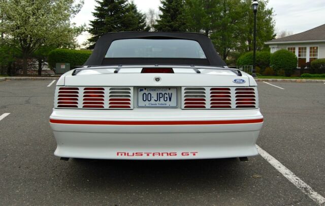 1989 White Ford Mustang Convertible