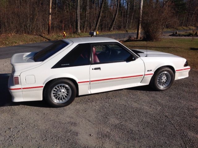 1989 White Ford Mustang Hatchback