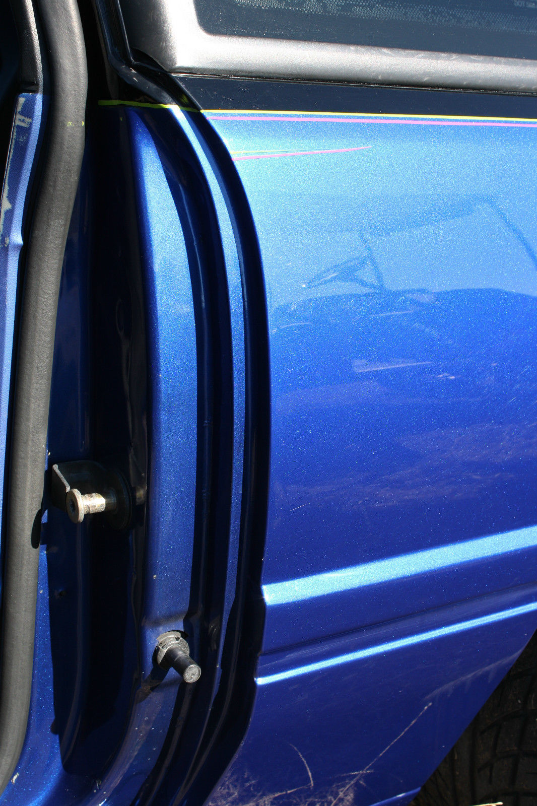 1989 Black/Blue Ford Mustang Hatchback