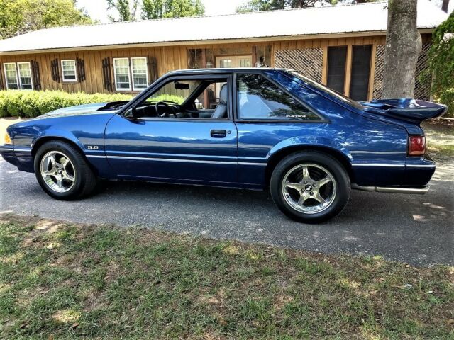 1989 Blue Ford Mustang Coupe