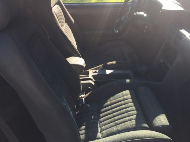 1989 White Ford Mustang Hatchback