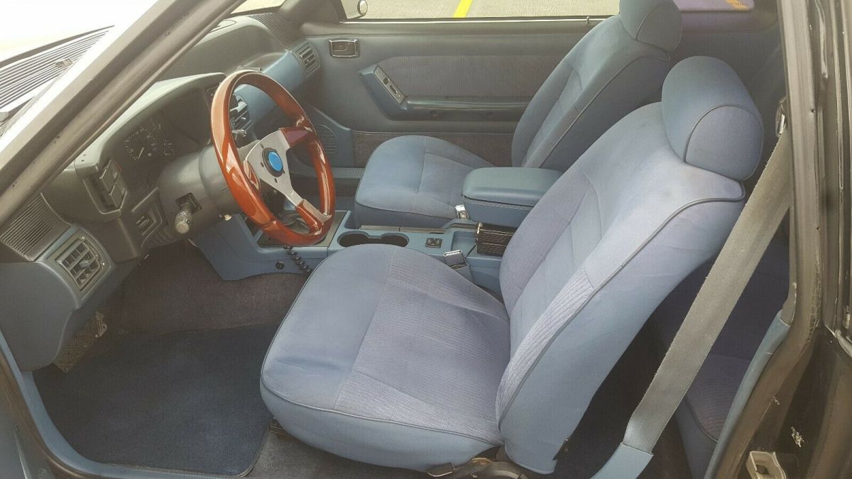 1989 Black Ford Mustang Coupe