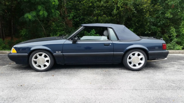 1989 Black Ford Mustang Convertible