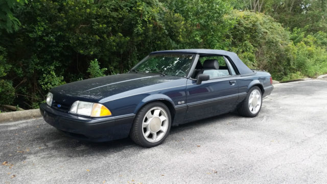 1989 Black Ford Mustang Convertible