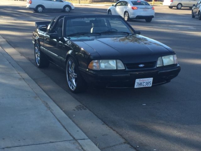 1989 Black Ford Mustang