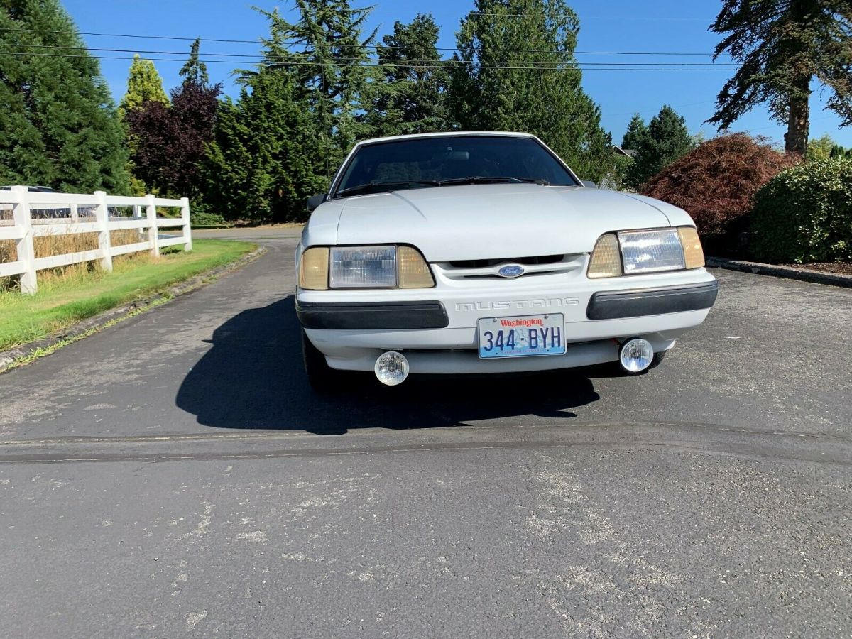 1989 Ford Mustang Coupe