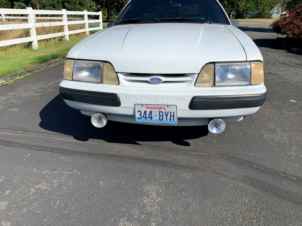 1989 Ford Mustang Coupe
