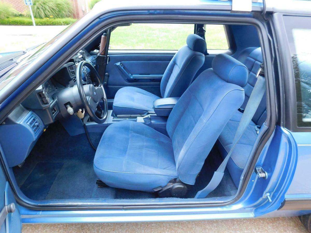 1989 Blue Ford Mustang --