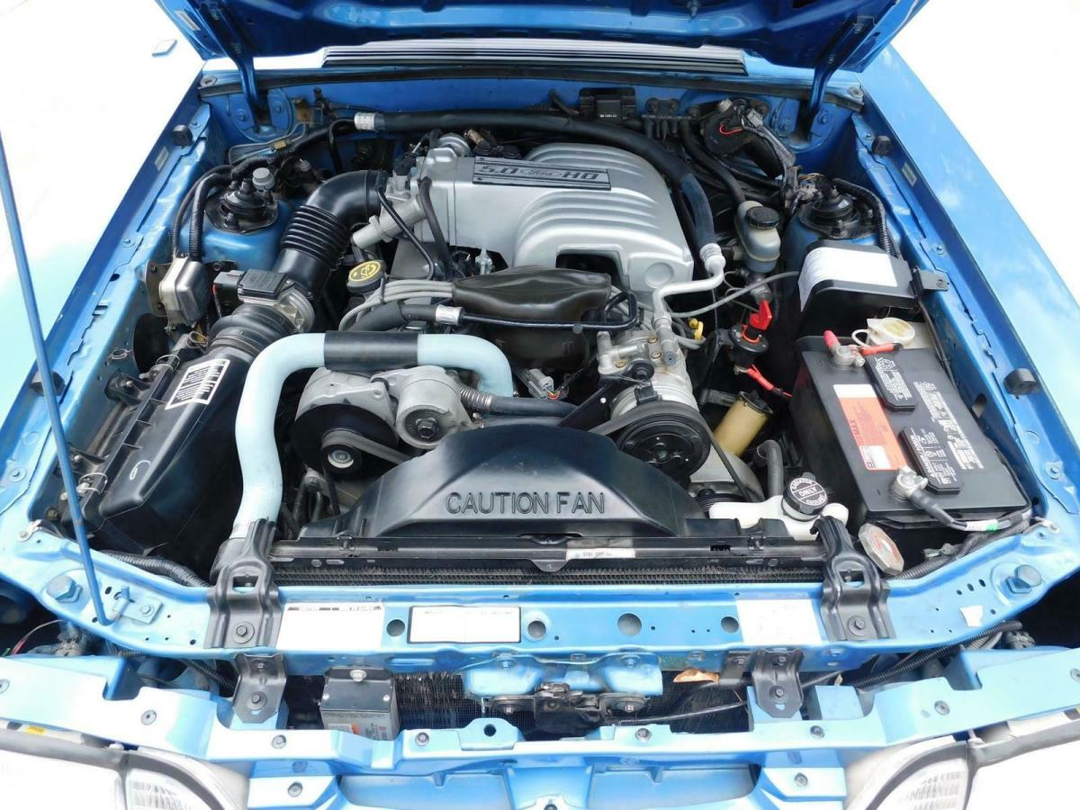 1989 Blue Ford Mustang --