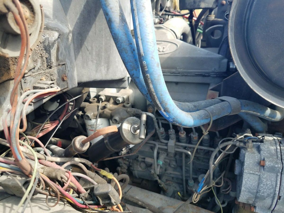 1989 Ford Other Straight Truck - Medium Conventional