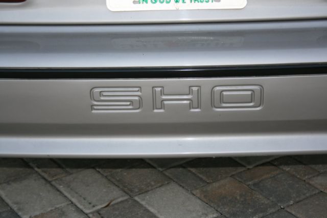 1989 Gray Ford Taurus Sedan