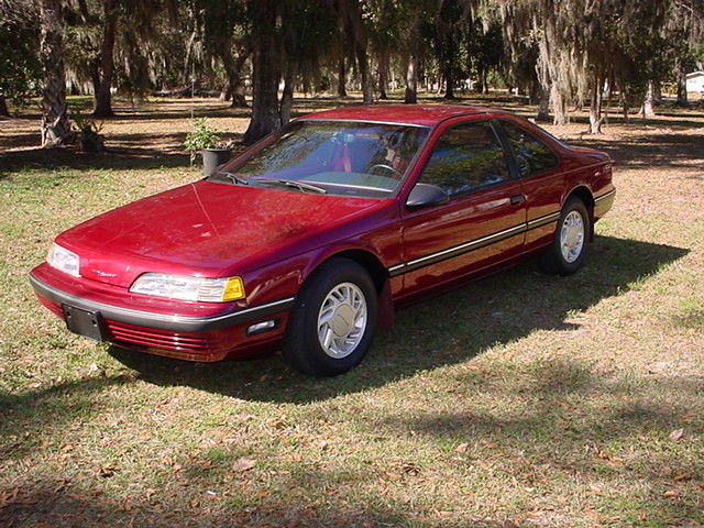 1989 Ford Thunderbird Coupe