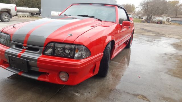 1989 Gray Ford Mustang Coupe