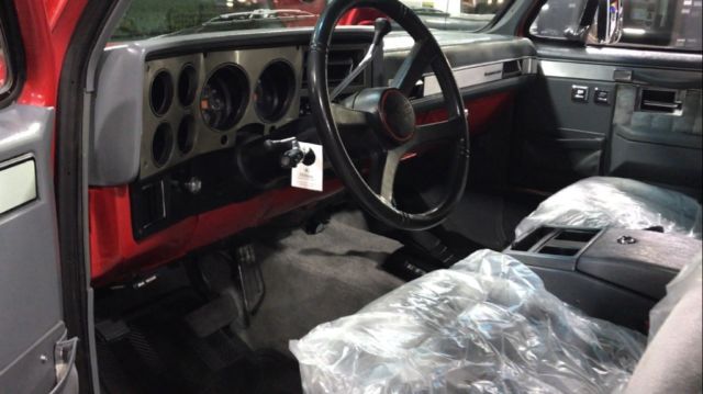 1989 PPG RED GMC Jimmy Removable Top