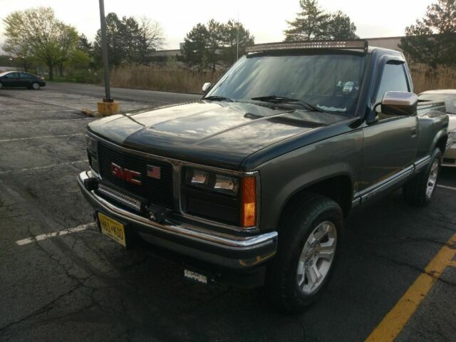 1989 Gray GMC Sierra 1500 Standard Cab Pickup
