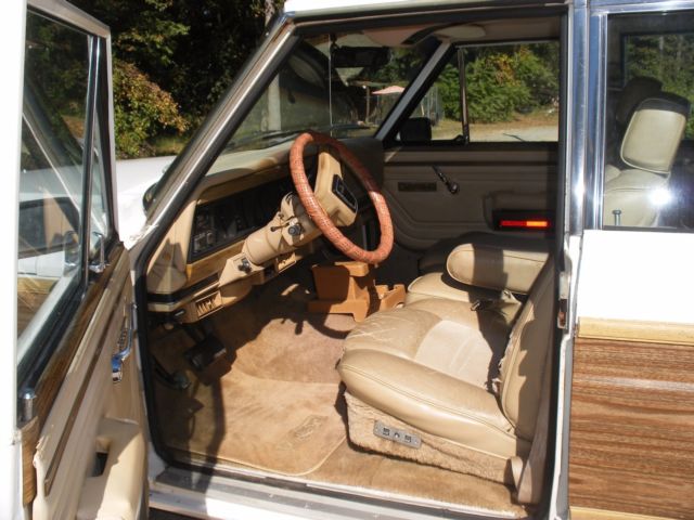 1989 Jeep Wagoneer Wagon