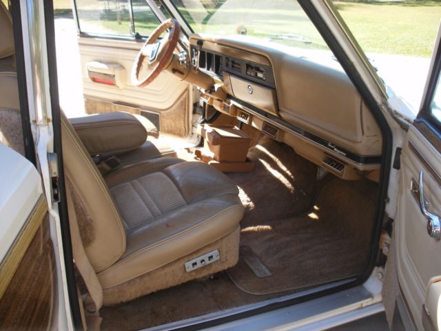 1989 Jeep Wagoneer Wagon