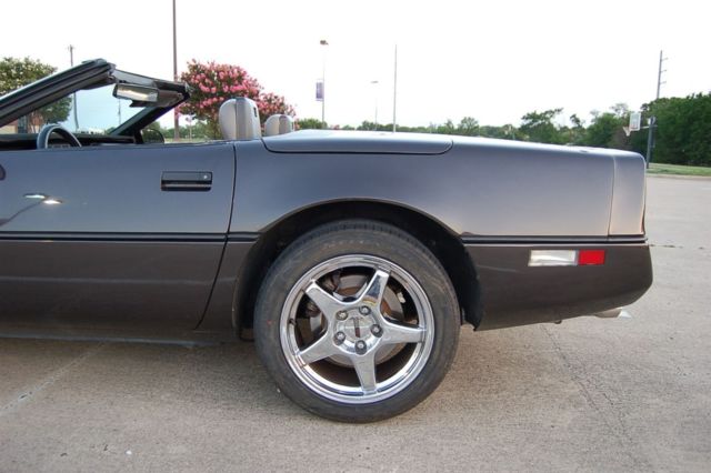 1989 Gray Chevrolet Corvette Convertible