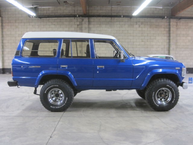 1980 Blue Metalic Toyota Land Cruiser SUV