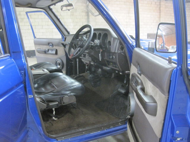 1980 Blue Metalic Toyota Land Cruiser SUV