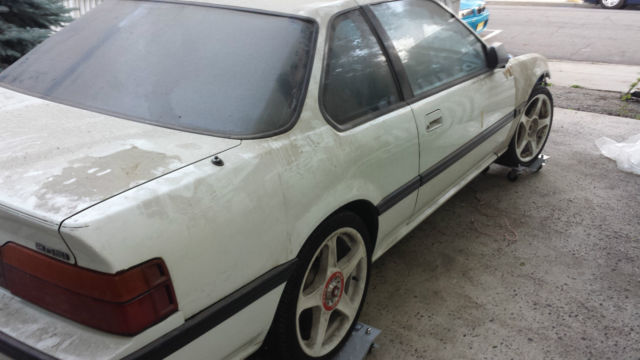 1989 White Honda Prelude Coupe