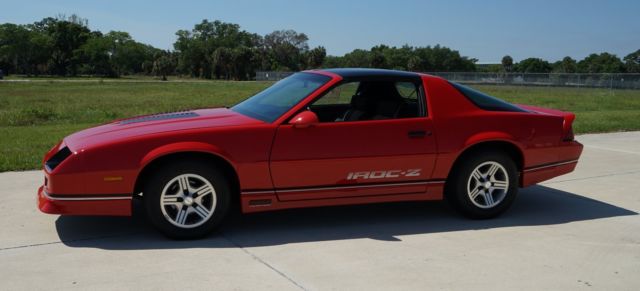 1989 Red Chevrolet Camaro Coupe