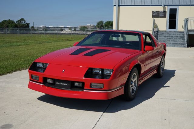 1989 Red Chevrolet Camaro Coupe