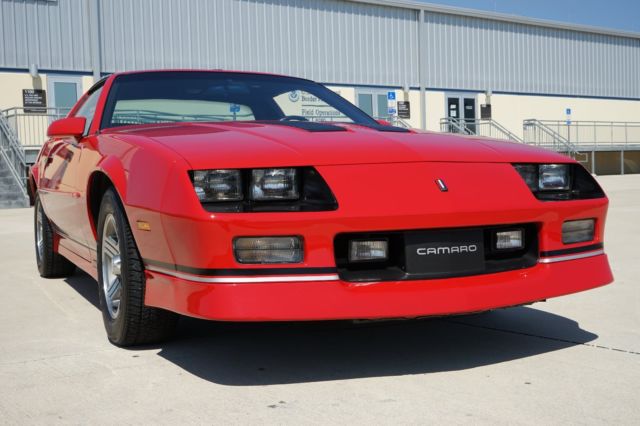 1989 Red Chevrolet Camaro Coupe