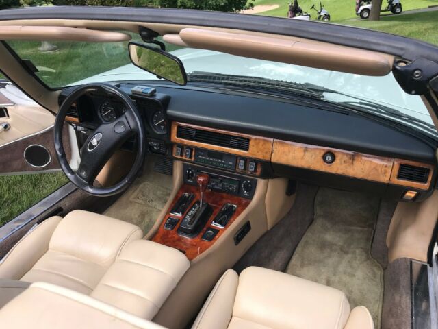 1989 Tan/White Jaguar XJS Convertible