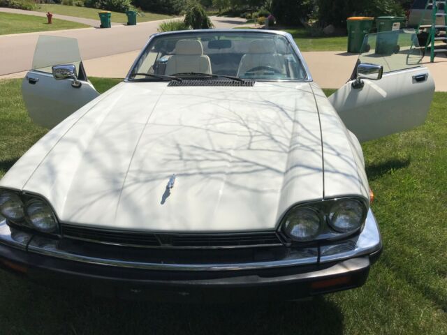 1989 Tan/White Jaguar XJS Convertible