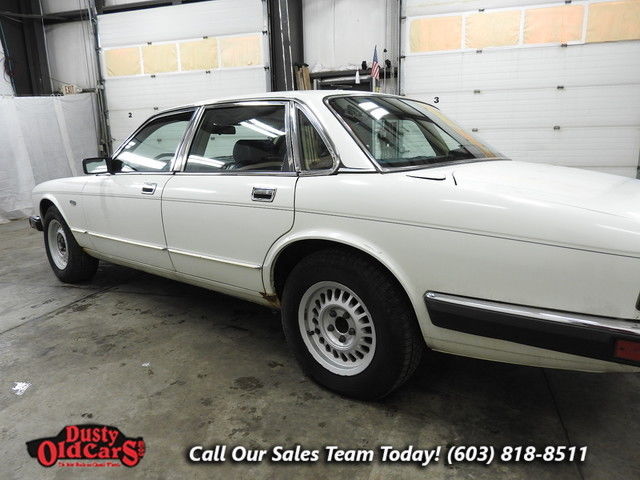 1989 White Jaguar XJ --