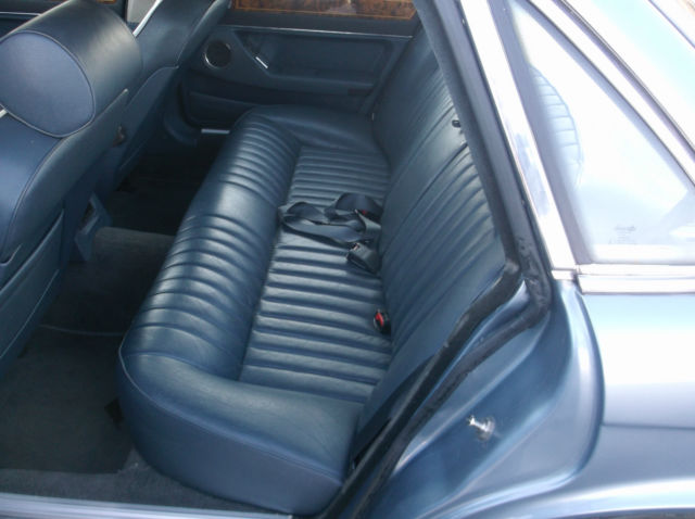 1989 Blue Jaguar XJ6 Sedan